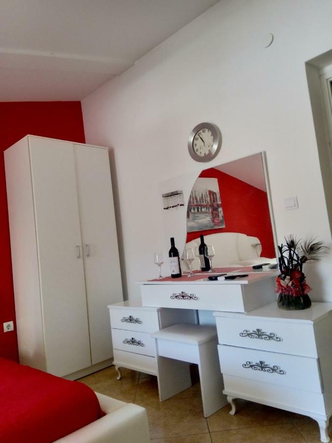 Apartmani M Herceg Novi Ngoại thất bức ảnh